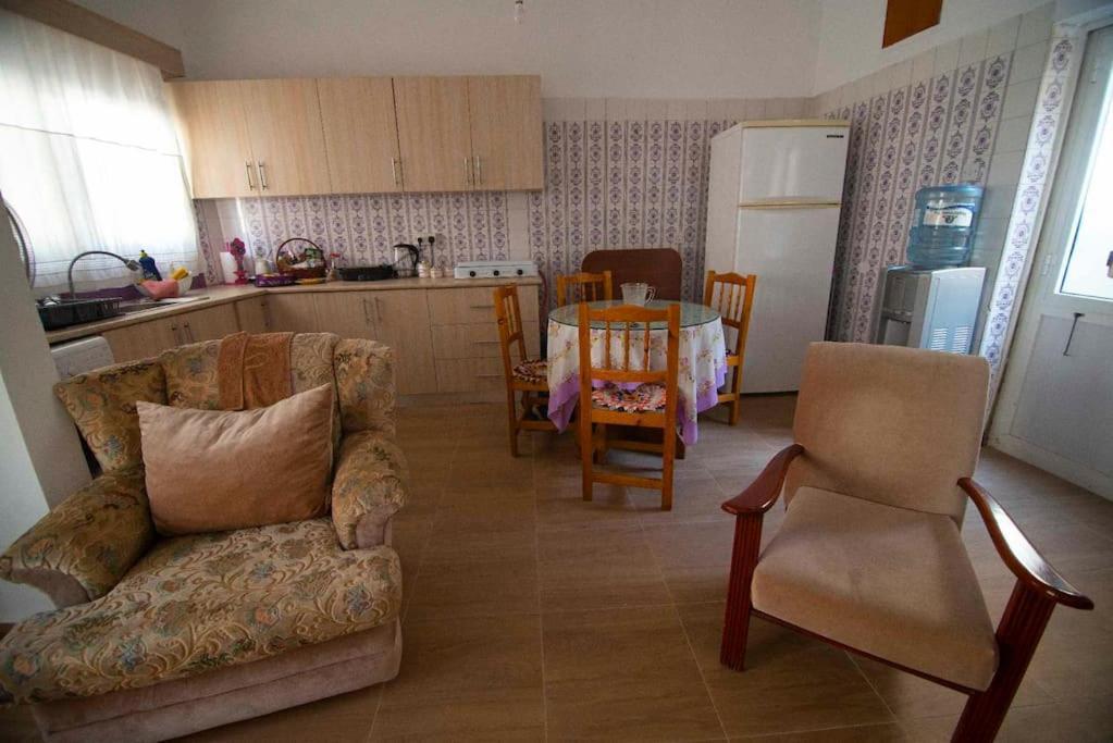 Arsinoe Guest House Famagusta (Northern Cyprus) Exterior foto
