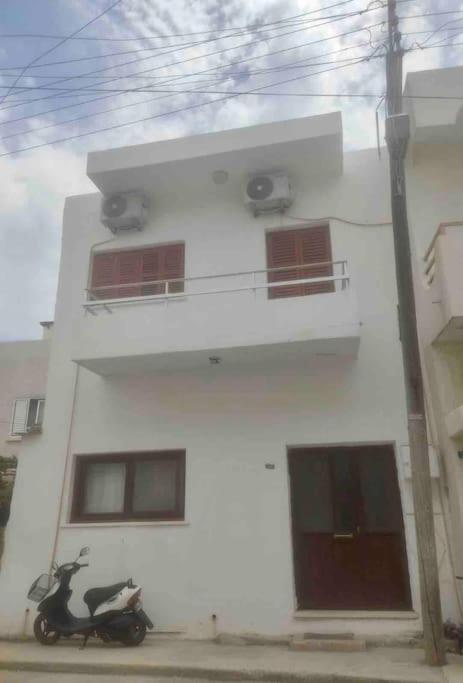 Arsinoe Guest House Famagusta (Northern Cyprus) Exterior foto